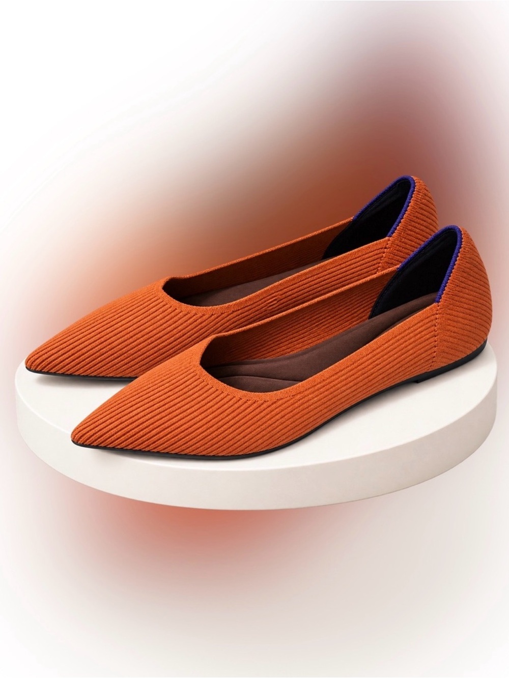 🍁Burnt Orange Pointy Toe Flats. Size 8.5